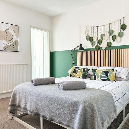 Love Lane - Cosy & Modern City Centre Guest Suite Кентърбъри Екстериор снимка
