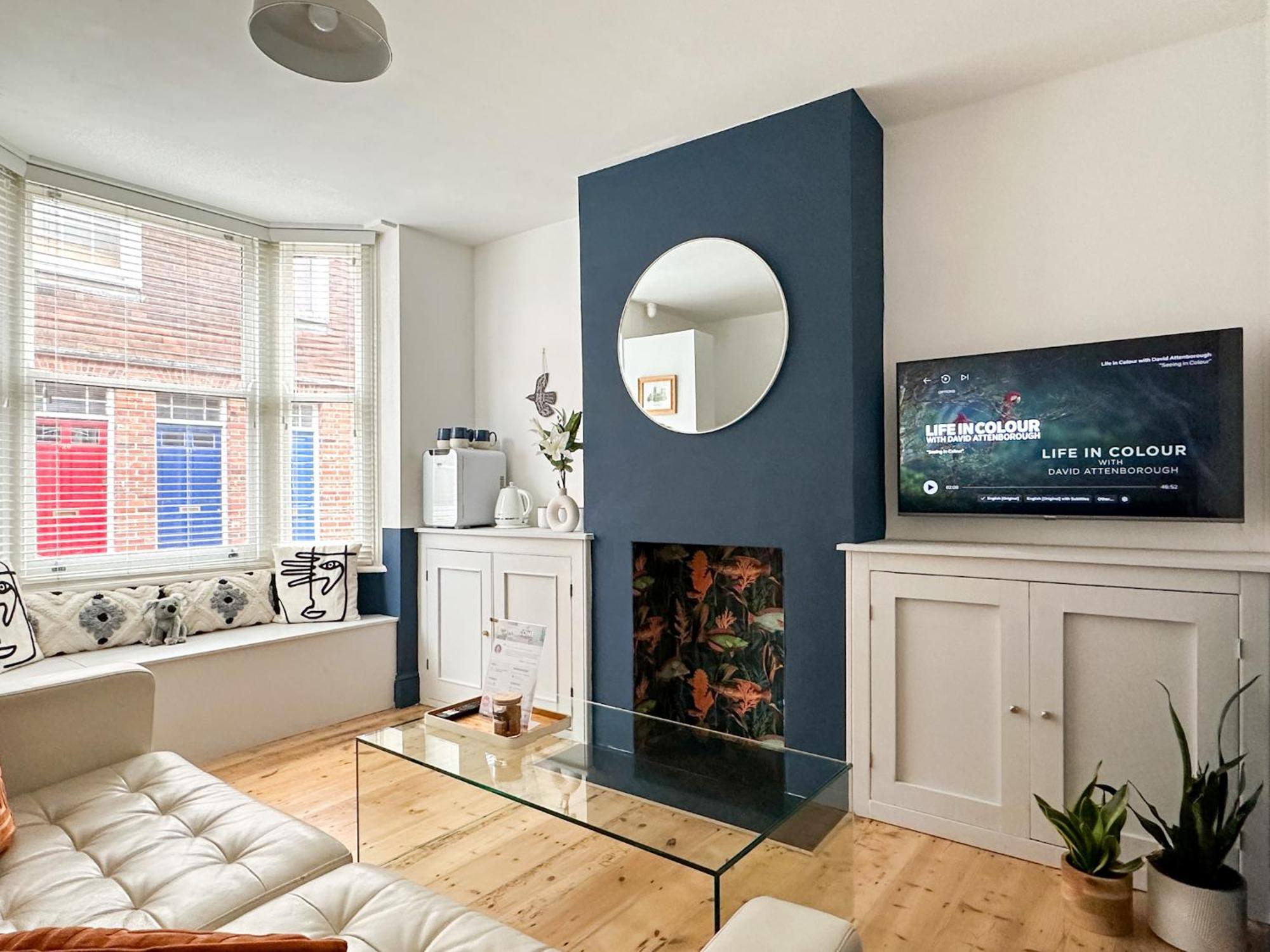 Love Lane - Cosy & Modern City Centre Guest Suite Кентърбъри Екстериор снимка